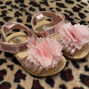 Bebe sandles 2c